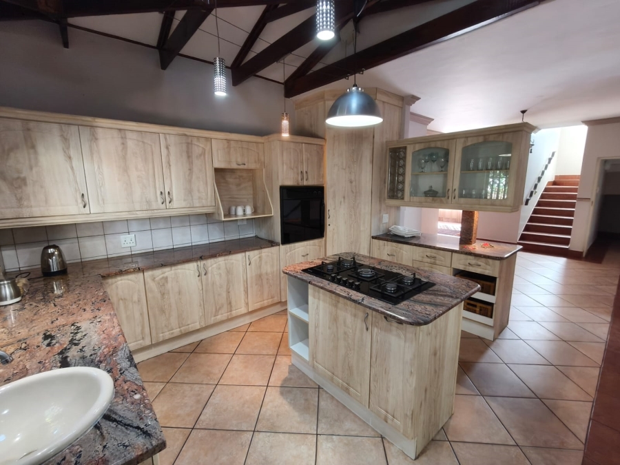 4 Bedroom Property for Sale in Safari Gardens North West